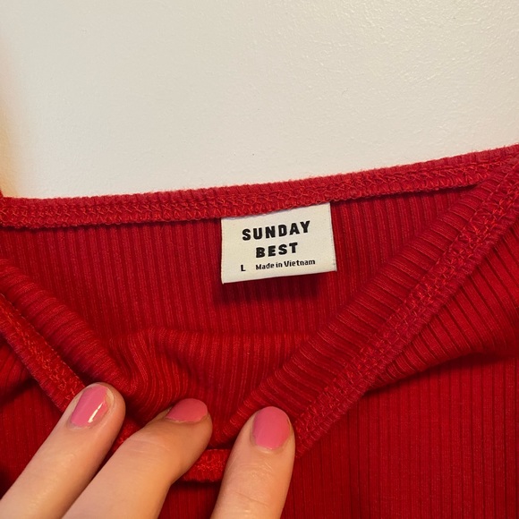 Aritzia - Sunday Best bodysuit - Picture 3 of 3